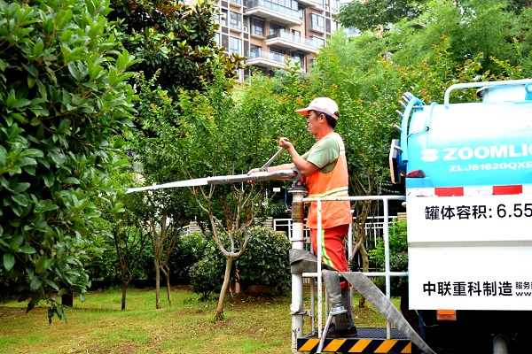 【暑期社会实践】bv伟德国际体育“环卫工人”实践小分队
