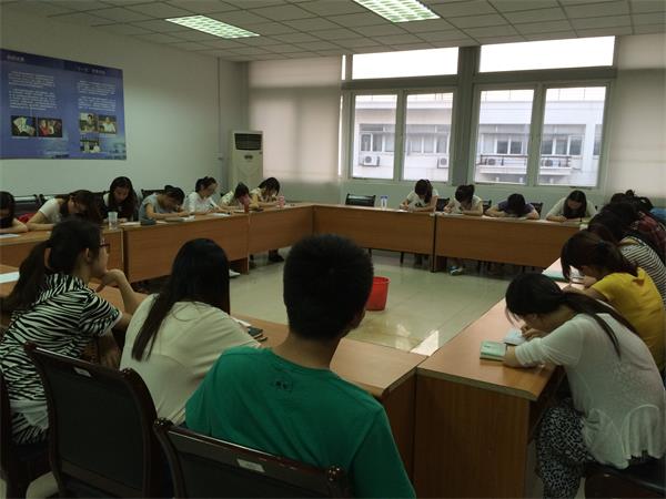bv伟德国际体育团总支并学生会换届选举大会圆满举行