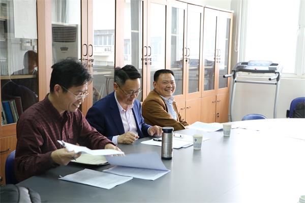 bv伟德国际体育召开2016年本科人才方案论证会