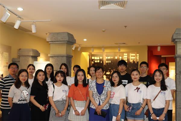 bv伟德国际体育开展“传承南财奋斗志、建功立业守初心”主题教育活动