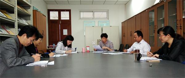 我们领导班子举行“学习党委会工作方法,加强领导班子建设”专题学习讨论会