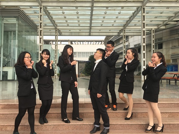 【暑期社会实践】bv伟德国际体育团队研究大学生众筹参与情况